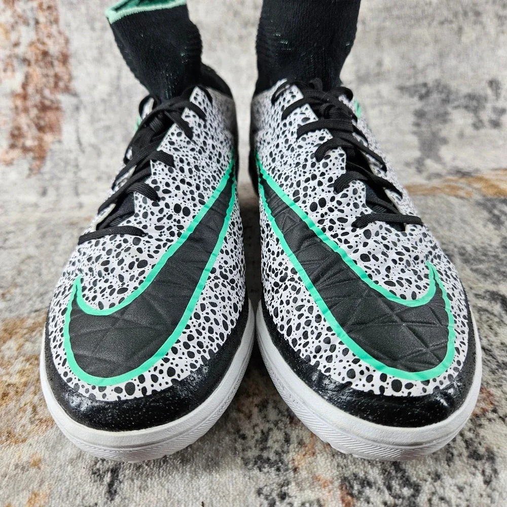 Nike HypervenomX Proximo IC Safari JR Soccer Shoes 6Y White 820118-103 Training